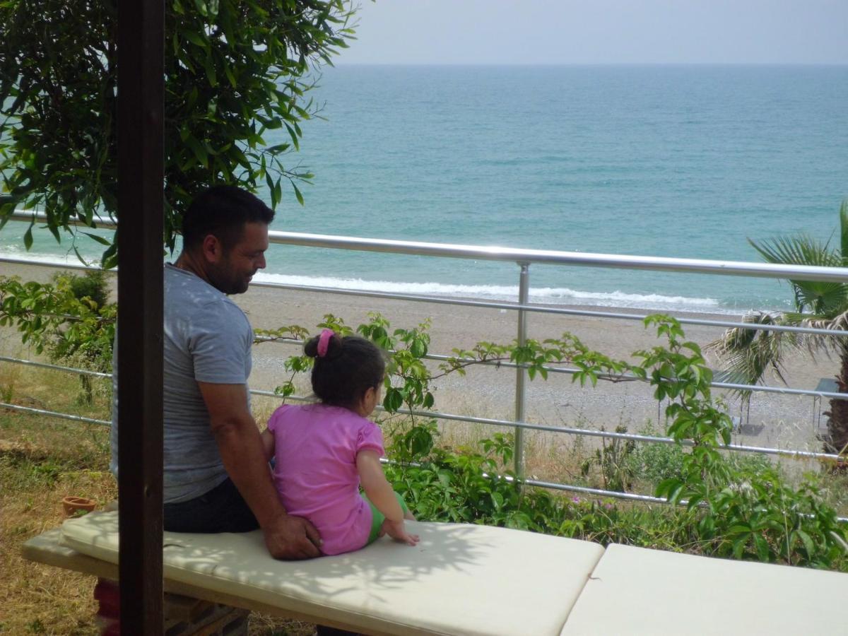 Mavi Cennet Camping Caravan Kızılot 외부 사진